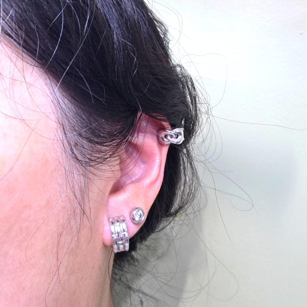 Vintage silver toned Hoop Huggies earring ear clips cuff non pierced cartilage